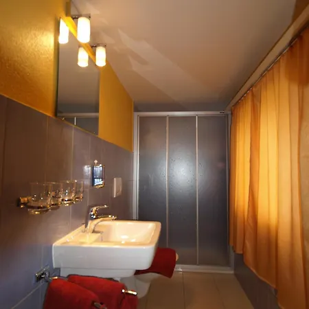 Отель Klein Matterhorn Ранда