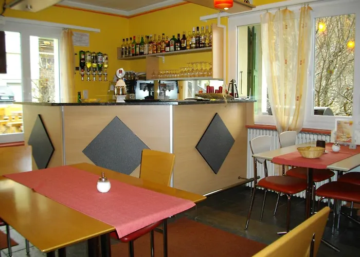 クライン マッターホルン ホテル 2*